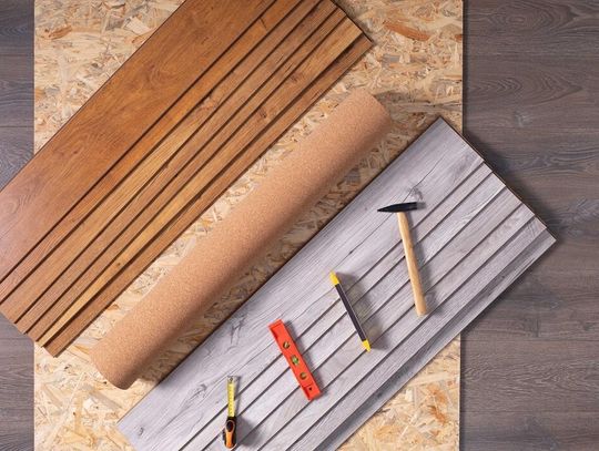 Kolory i wzory paneli winylowych - trendy 2022