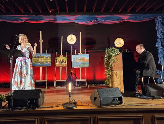 Koncert charytatywny w I Liceum Ogólnokształcącym w Malborku – muzyka i serce dla potrzebujących