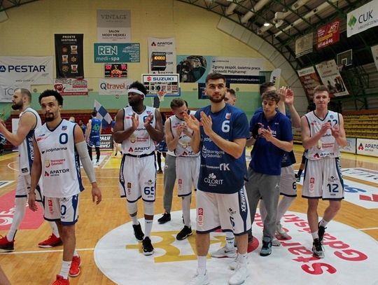 Koszykówka. Starogard lepszy od Włocławka (Fotoreportaż)