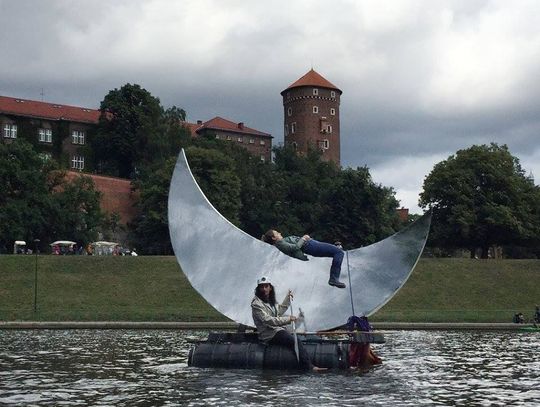 Krakowski księżyc wzejdzie na gdańskim niebie - "Dar Krakowian dla Pomorzan" zostanie przekazany Stoczni Cesarskiej w WL4 w tę niedzielę