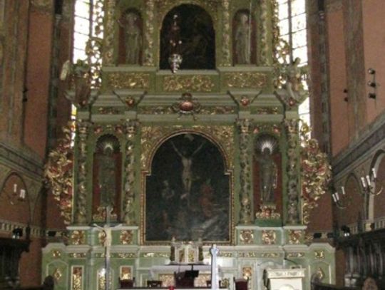 Krypta metr pod posadzką. Georadarem w świątyni