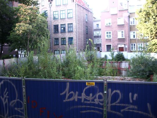 „Kto da więcej?” Sprzedaż miasta na targowicy