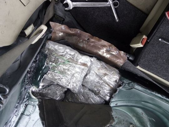 Kurier z narkotykami zatrzymany - przemycał marihuanę z Hiszpanii