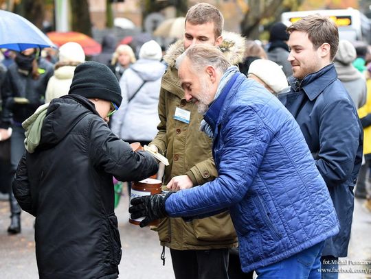 Kwesta na rzecz hospicjum 