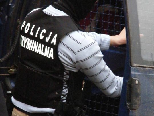 Łapówka dla policjanta. 150 tys. zł za uniewinnie wyroku