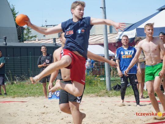 Letni Turniej w Piłce Ręcznej Plażowej