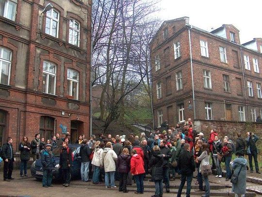 Lokalni Przewodnicy i Przewodniczki wciąż oprowadzają