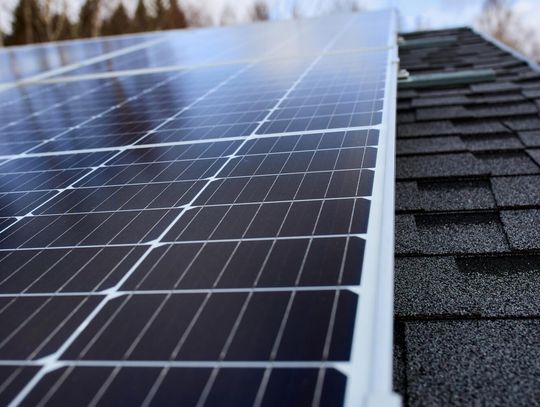 Magazyny energii FoxESS ? najważniejsze zalety