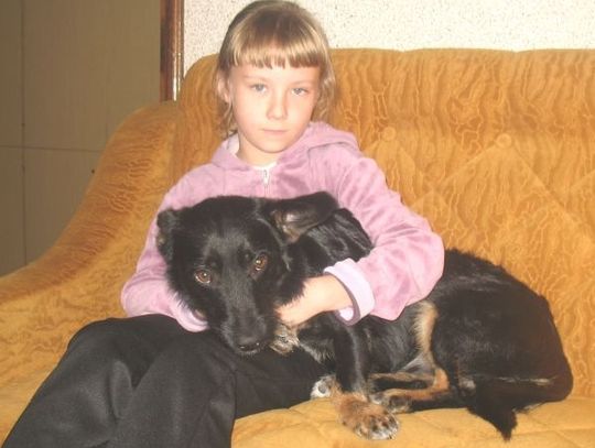 Mała Wiktoria i jej przyjaciel