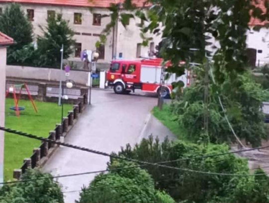 Malbork i powiat sztumski walczą z żywiołem. Ewakuacje, nieprzejezdne drogi, ponad sto interwencji