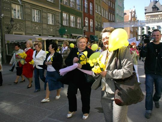 Marsz Żółtego Żonkila. Biust to potęga