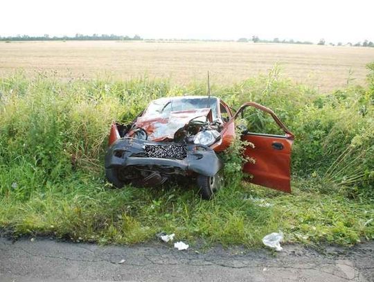 Matiz czołowo z autokarem. Kierowca zginął na miejscu
