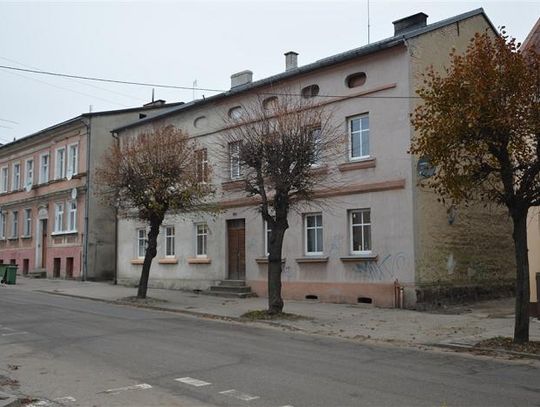 Matka szczególnie okrutna? 23-letnia mieszkanka Starogardu Gd. miała znęcać się nad swymi małymi dziećmi 