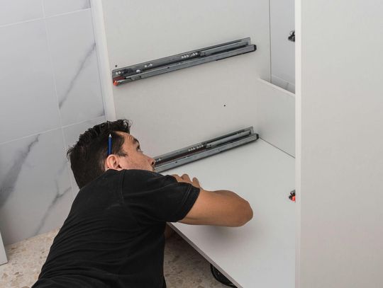 Meble laminowane - czym są i jakie posiadają zalety?