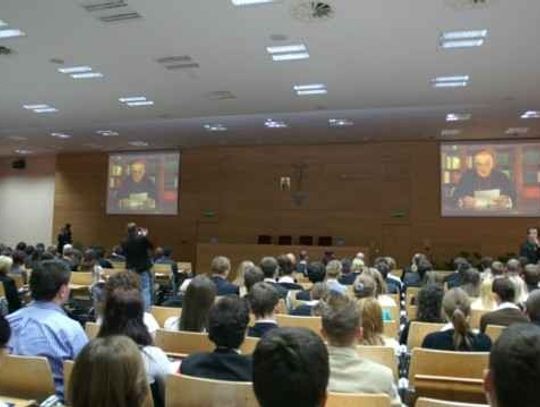 Media katolickie od podszewki. Dobry dziennikarz idzie pod prąd 