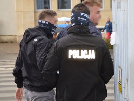 Mężczyzna, który proponował seks 14-latce zatrzymany przez policjantów.
