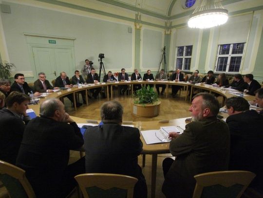 Mieszkańcy chcą hipermarketów i galerii handlowych