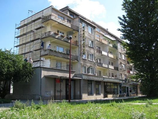 Mieszkańcy przepędzili inwestora. Stacja bazowa na dachu nie powstanie