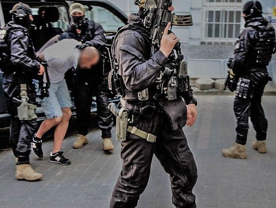 Mieszkańcy Torunia porwali i przetrzymywali 21-latka z Gdańska.