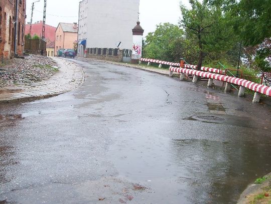  Mieszkańcy ul. Czyżykowskiej domagają się chodnika
