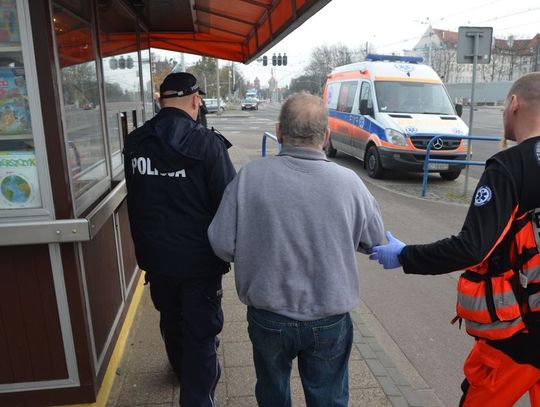 Mieszkaniec Gdańska ujął nietrzeźwego kierowcę i przekazał go policjantom