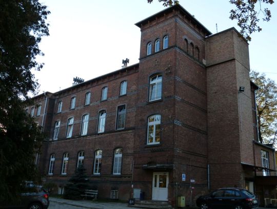 Miliony z giełdy dla szpitala? Jedenastu chętnych na szpitalne akcje