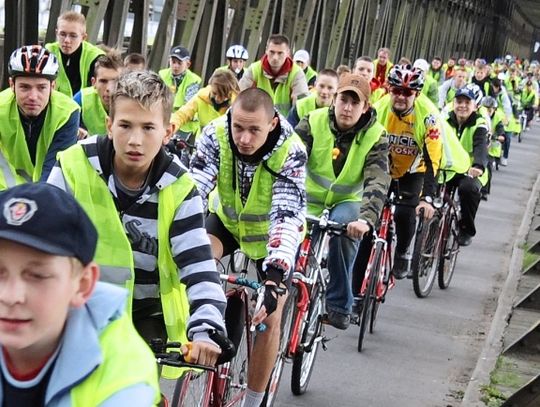 Młodzież przebadana pod kątem całorocznych zwyczajów korzystania z roweru