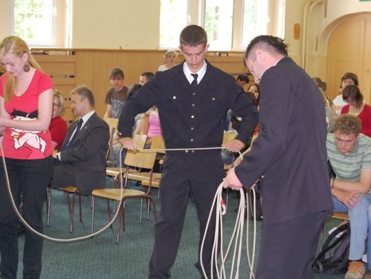 Młodzież zmierzyła się z morzem