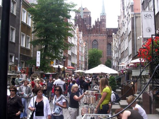 Morski Odpust, kramy, koncerty, hejnał i strefa olimpijska.  Jarmark św. Dominika