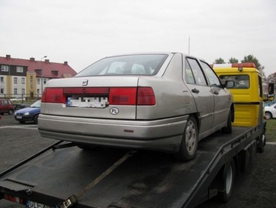 Na fleku chciał rozjechać policjanta