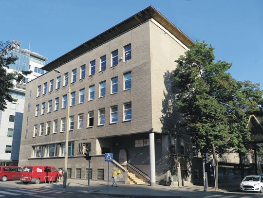 Na gdyńskim budynku YMCA zawiśnie niebieska tarcza