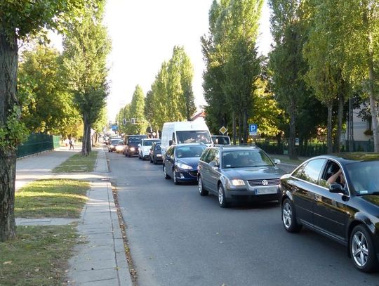 Na luzie: Kiedy świętować Dzień Paraliżu Komunikacyjnego?