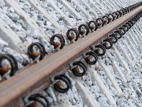 Na Pomorzu kolej przyśpieszy, więcej towarów trafi na tory