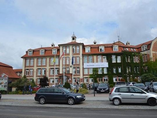 Nadgodziny i  brak podwyżek w edukacji? 