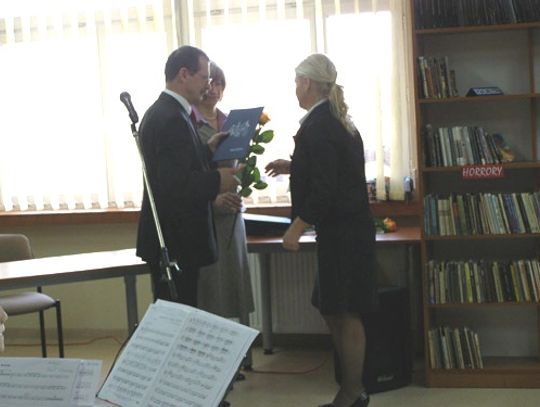 Nagrody i stypendia dla rzetelnych nauczycieli i uzdolnionych uczniów