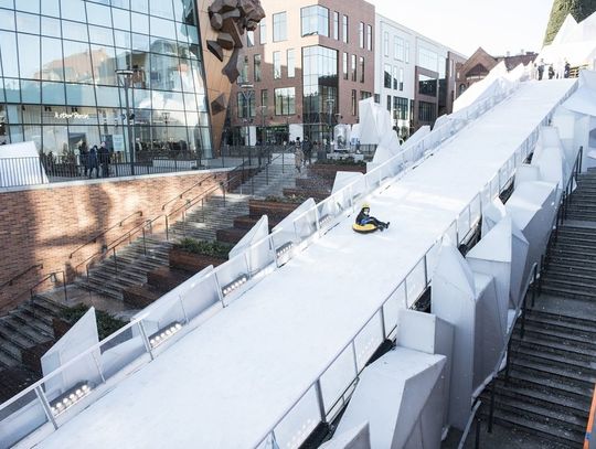 Największa zjeżdżalnia w Polsce otwarta w Gdańsku 