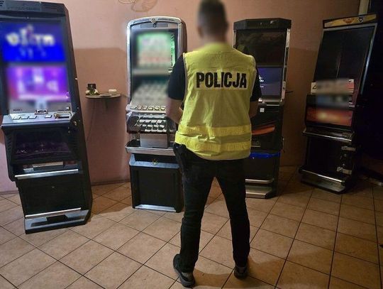 Nalot na lokal w powiecie tczewskim! Automaty za prawie 50 tys. złotych w rękach służb