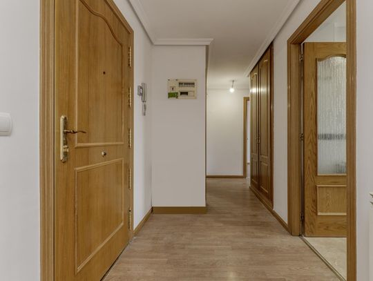 Naturalne rozwiązania dla przytulnego wnętrza domu