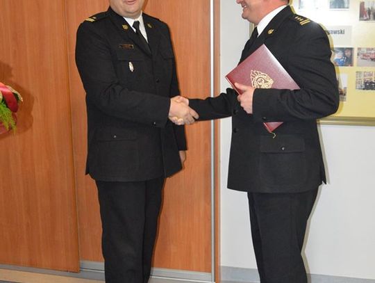 „Nie mówię żegnam, mówię do widzenia” Mł. bryg. Dariusz Żywicki awansowany na komendanta PSP w Chojnicach 