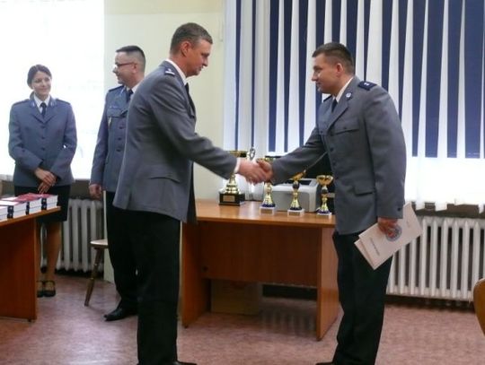 Niebiescy nagrodzeni - najlepsi "dochodzeniowcy"