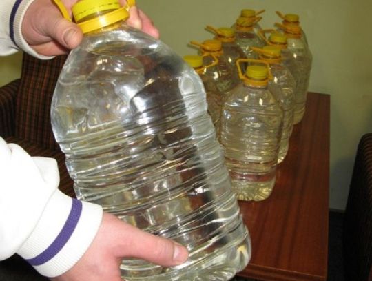 Nielegalny spirytusik za 3 tys. zł