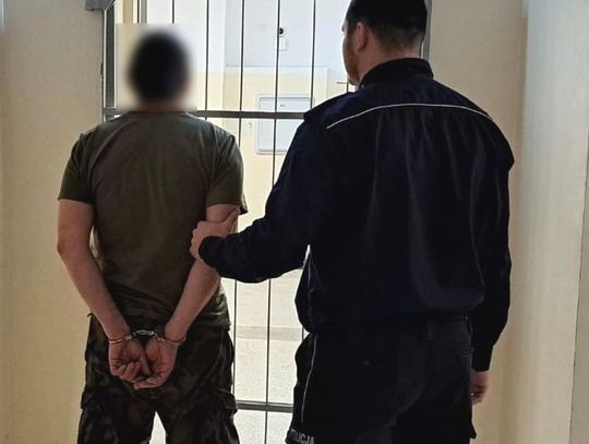 Niespodziewana wizyta na sztumskiej komendzie. Poszukiwany mieszkaniec powiatu sam zgłosił się do odbycia kary