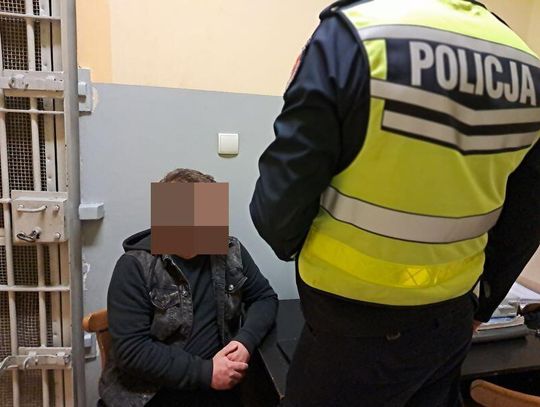 Nietrzeźwi kierowcy naprzemiennie jeździli seatem, „gazowali” pod blokami i gwałtownie hamowali