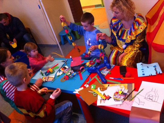 Niosą chorym dzieciom radość i uśmiech