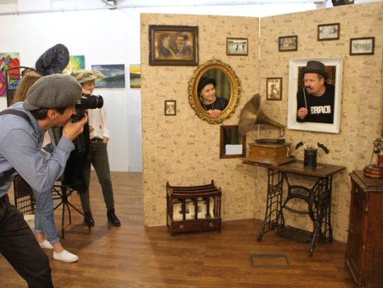 Noc Muzeów w Tczewie. Było stylowo w rytmie lat dwudziestych