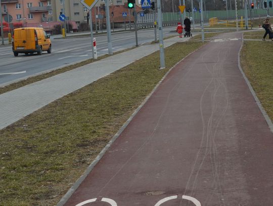 Nowa ścieżka przy DK 91 już z usterkami! 