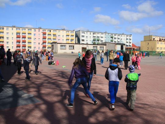 Nowe boisko, plac zabaw i parking. Podstawówka wypięknieje