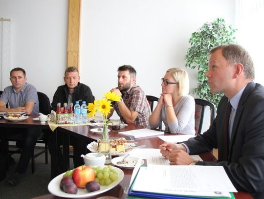 Nowe stowarzyszenie. Zebranie założycielskie stowarzyszenia Centrum Drewna w Czarnej Wodzie