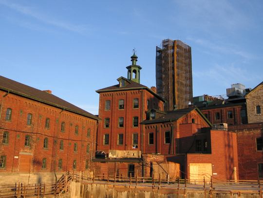 Nowy Europejski Bauhaus. Renowacja przestrzeni pociąga za sobą zmiany społeczne