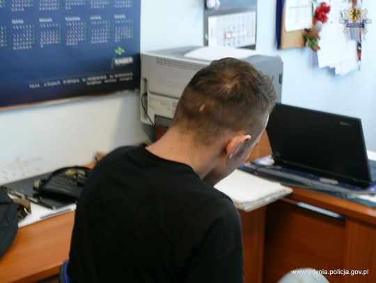 Nożem kuchennym na babcię - dla 100 zł